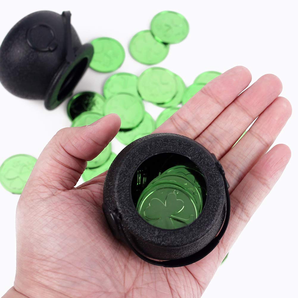 FuturePlusX Mini Black Candy Cauldron Kettles, 2PCS Plastic Candy Kettles Party Decoration Supplies for St. Patricks Day with 50 Plastic Gold Clover Coins