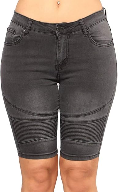 pantaloncini al ginocchio ragazza