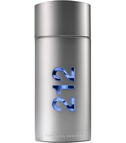 Amazon.com : Carolina Herrera 212 VIP Eau De Toilette Spray for