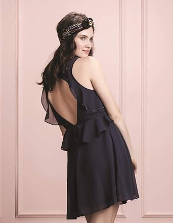 vestido curto costas abertas