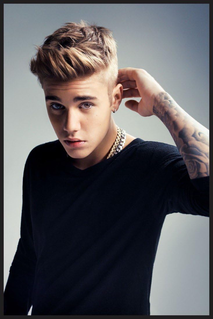 AthahDesigns Music Wall Poster Justin Bieber