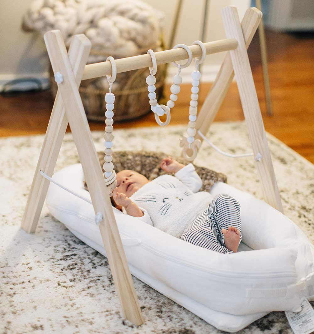 HAN-MM Wood Baby Gym with 3 Wooden Baby Teething Toys Foldable Baby Play Gym Frame Activity Gym Hanging Bar Newborn Gift Baby Girl and Boy Gym (Natural Color)
