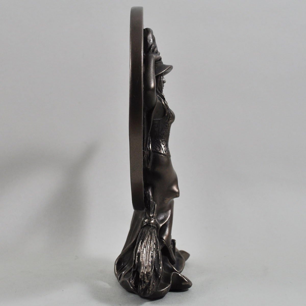 Fiesta Studios Witch with Celtic Moon, Bronze Ornament. H17cm - Image 5