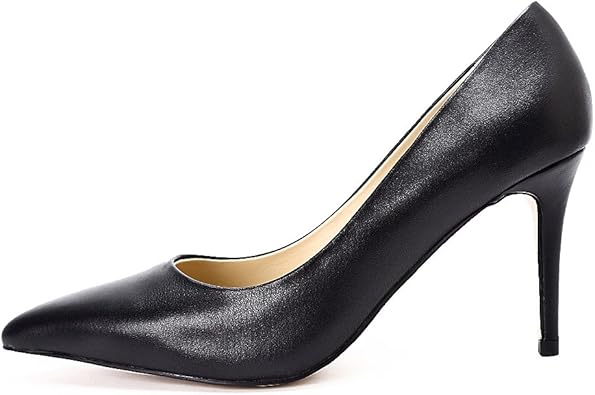 ladies black pumps