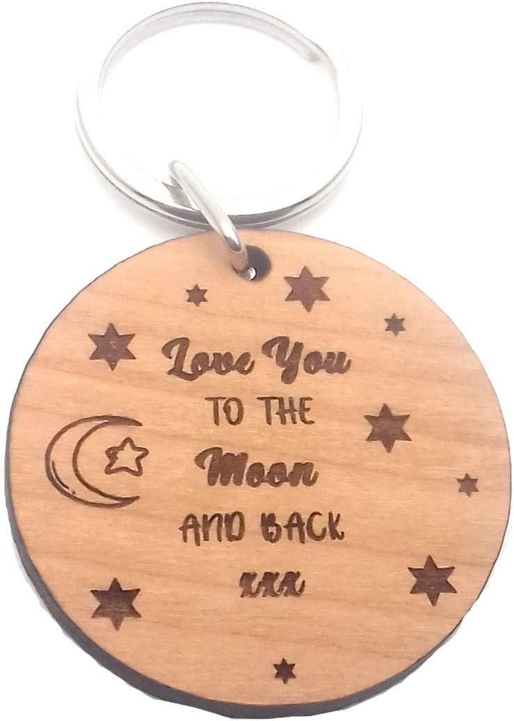 Love You to The Moon and Back Wooden Wood Keyring Key Ring Keepsake Gifts for Him Her I, Brown, 40mmx40mmx5mm