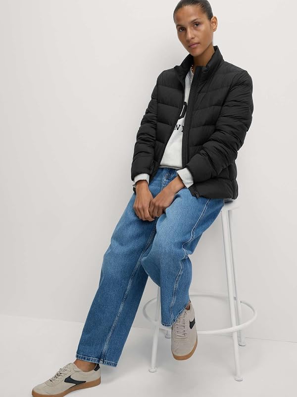 Chaqueta acolchada de guardado fácil con plumas y plumón Negro UK 18 (EU 46)