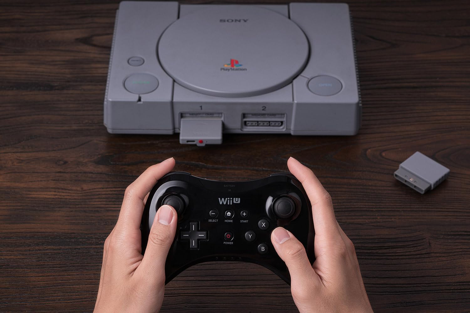 8bitdo Retro Receiver für PS1 PS2 Konsolen und Windows, Bluetooth Adapter Kompatibel mit Xbox Series und Xbox One Bluetooth Controller, Switch Pro und PS5/PS4 Controller 7