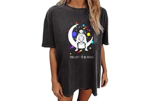 Wukreran Vintage Shirts for Women Cute Graphic Tee Spring Short Sleeve Tops Oversized Tshirts Teen Aesthetic Clothing