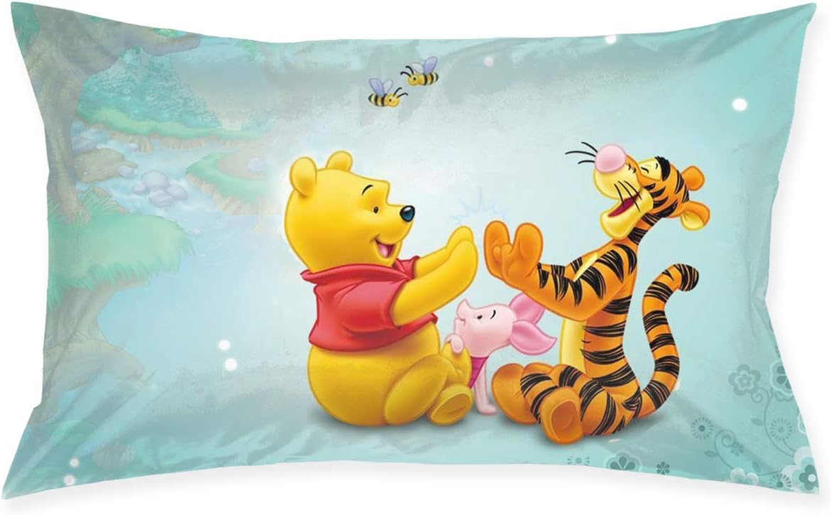 Amazon Com Pillow Cases Tigger Piglet And Winnie The Pooh Throw