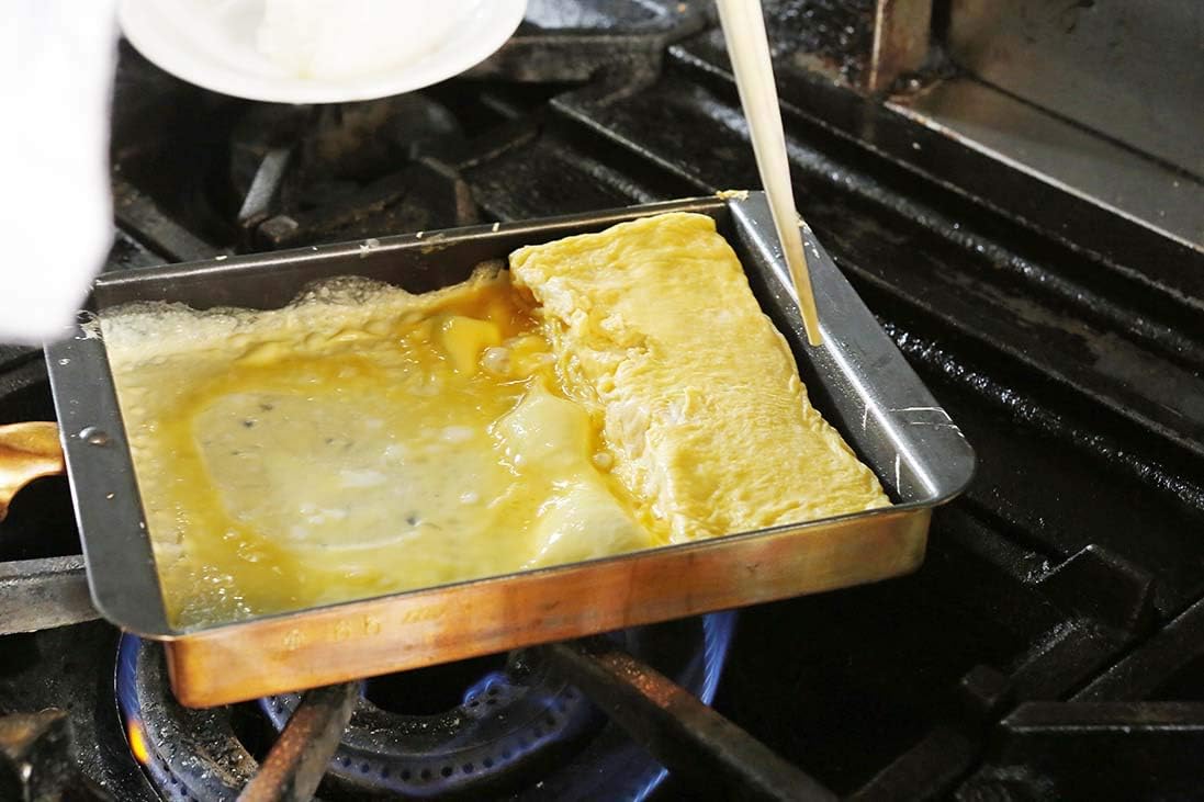 春物がお買い得 週末限定sale ｅｂｍ 銅 玉子焼 関西型 フッ素樹脂加工 １０ ５cm 0086 05 春の最新作 送料無料 Carlavista Com