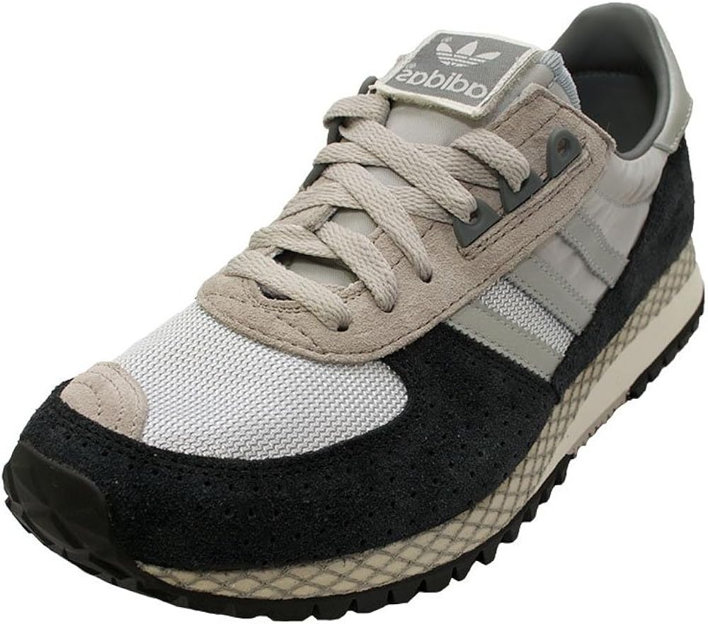 metallic detail city trainers