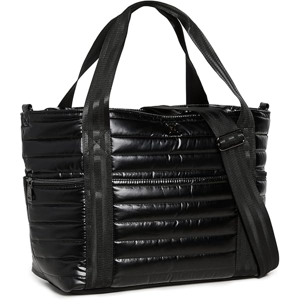Amazon.com: THINK ROYLN Womens Voyager Travel Bag Black Tuscana