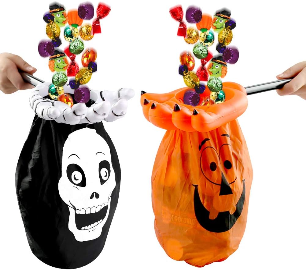 Amazon Com 3 Otters Halloween Trick Or Treat Bag 2pcs Halloween Candy Bags Halloween Goody Bags For Kids Halloween Party Supplies Toys Games