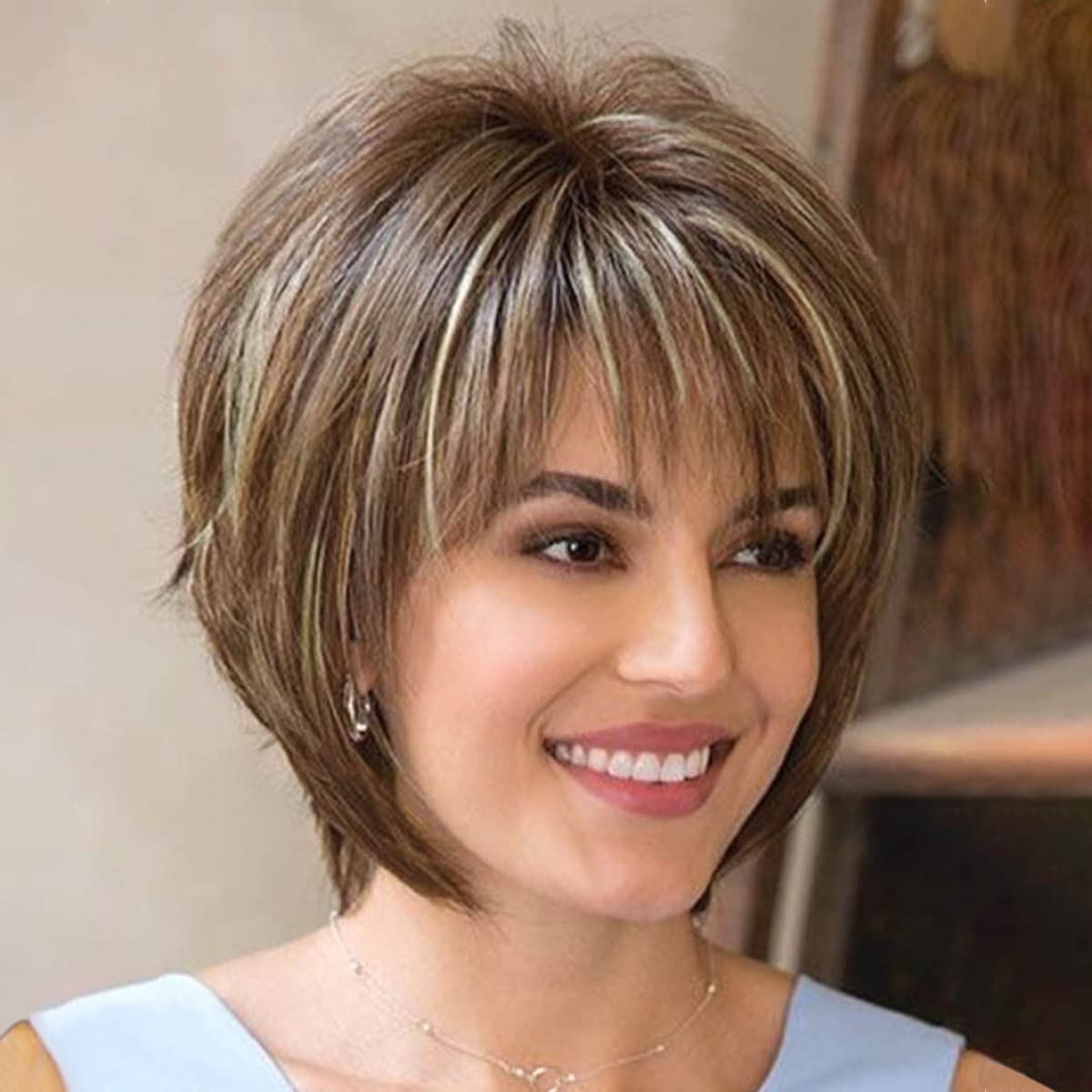 Creamily Short Brown Pixie Cut Wig Short Hair Wigs with Bangs Brown with Blonde Highlight Layered Fluffy Synthetic Hair Replacement Wig for Women Halloween Costumes Wigs