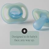 Tommee Tippee Ultra-Light StayPut Day and Night Dummies 0-6m 4-Pack view 7