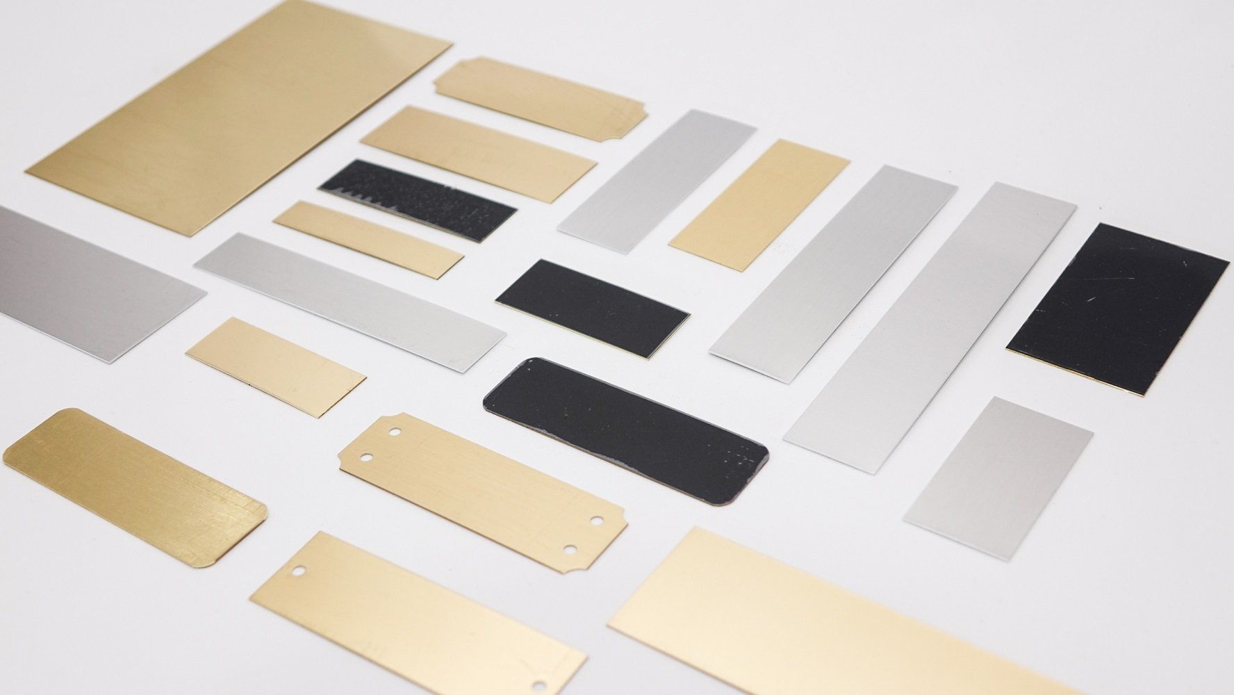 Engraving Plate Assortment - 20 Piece Aluminum and Brass Stamping