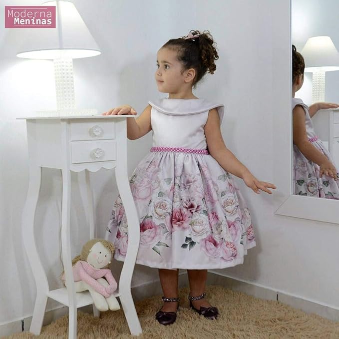 vestido infantil bordado com pedraria