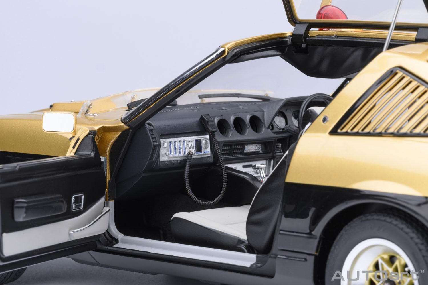 Mua オートアート (AUTOart) 1/18 日産 フェアレディ 280Z 「西部警察