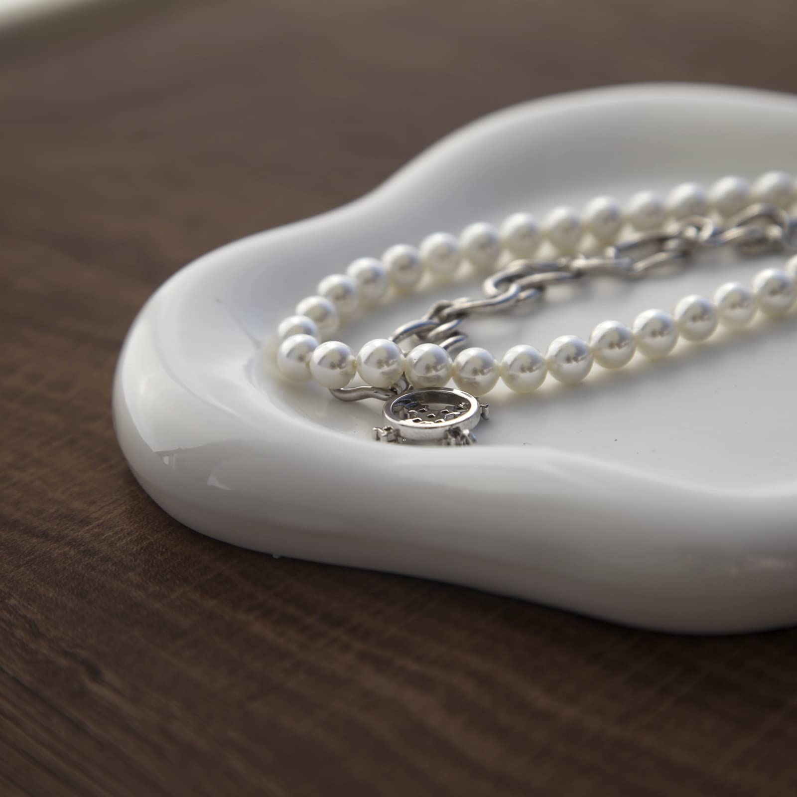 Jewelry Dish Trinket Tray for Women, Ring Dish Holder, Unique Cloud Shape Ceramic Plate Cute Things Vanity Aesthetic Room Decor Mother's Day Birthday (White)