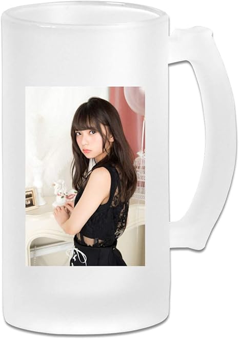 Amazon Co Jp ビールコップ コーヒーカップ マグカップ 齋藤飛鳥 コップ カップ 柄付き 500ml 食器 ガラスコップ 雑貨 グッズ ホーム キッチン