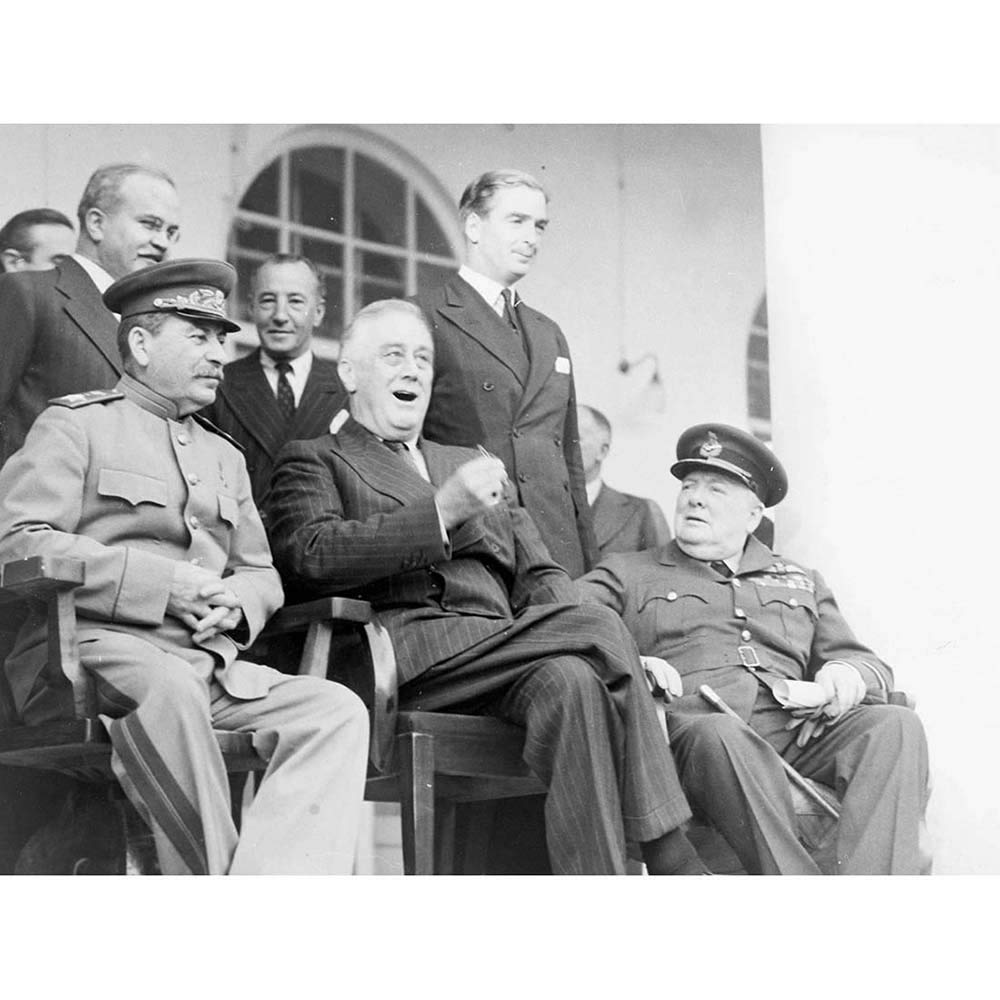 Wee Blue Coo Vintage Photography War Wwii Tehran Stalin Roosevelt Churchill Art Print Poster Wall Decor 12X16 Inch