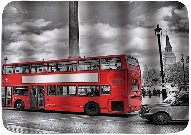 Amazon.de: Fußmatten, Grauer Stadt-roter Doppeldeckerbus Grauer Himmel