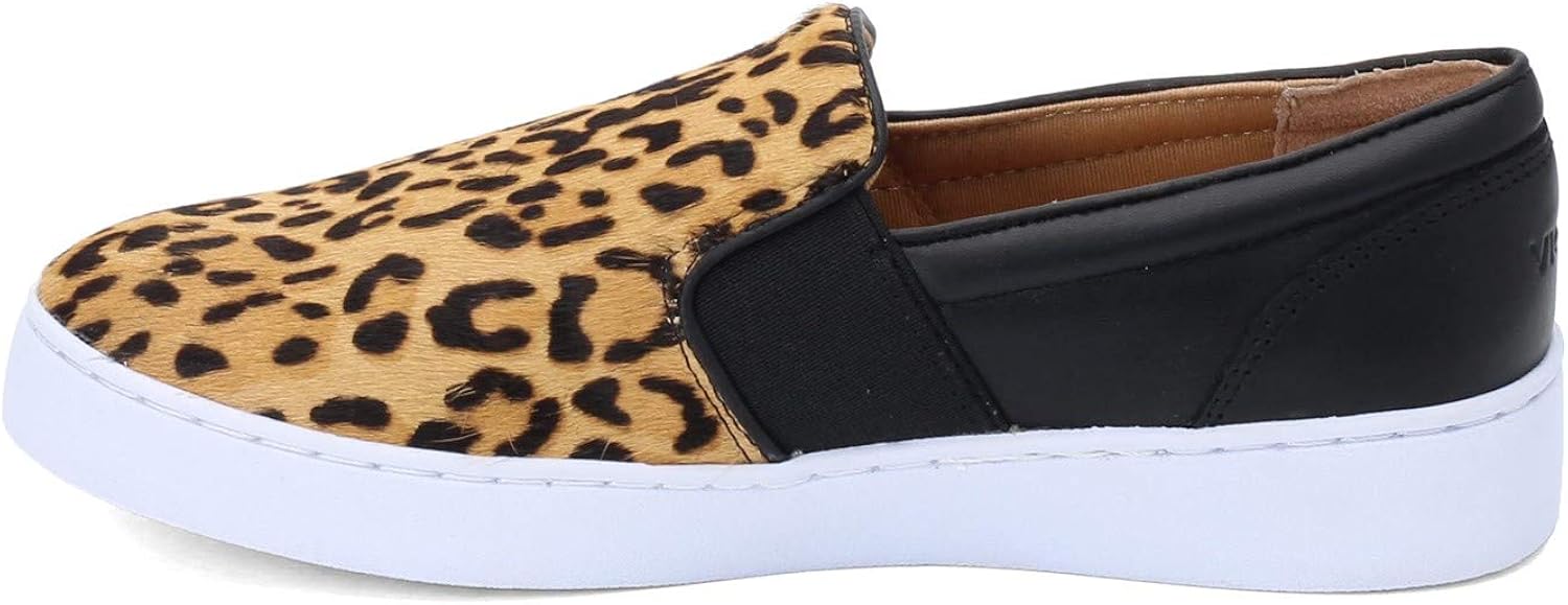  | Vionic Demetra Leopard | Walking
