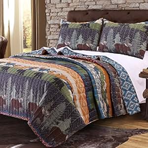 Amazon.com: 2 Piece Black Bear Brown Moose Quilt Twin Set