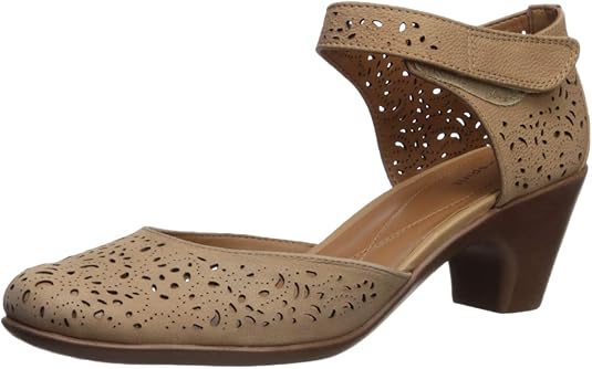 Amazon.com | Easy Spirit Women's Cindie Pump | Platforms & Wedges