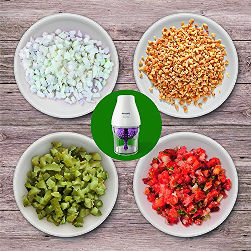 マルチチョッパーとみじん切りの野菜