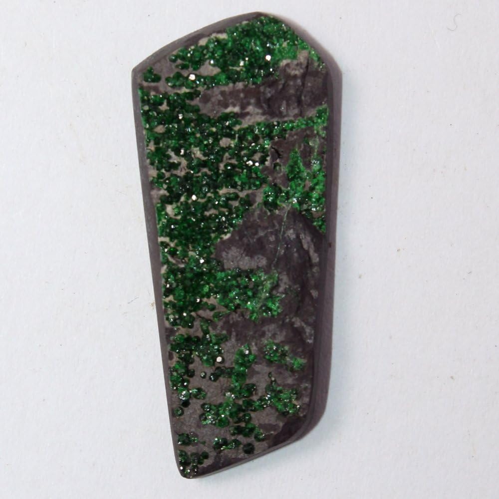 Green garnet crystal cabochon, uvarovite cabochon 32x14x3 mm