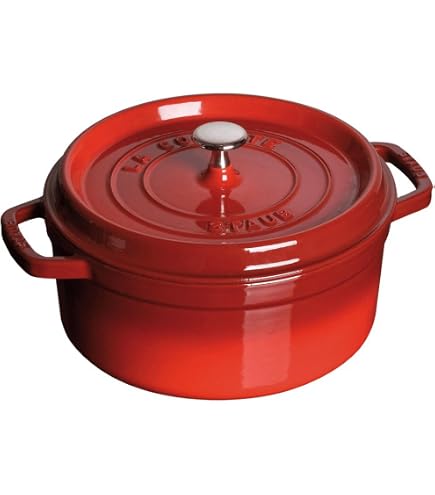 Amazon.com: Staub Cast Iron 2.75-qt Round Cocotte - Dark Blue