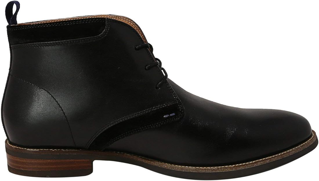 uptown suede chukka boot