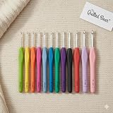 The Quilted Bear Crochet Hooks Set 12 Piece Ergonomic Soft Grip 2-8mm view 4