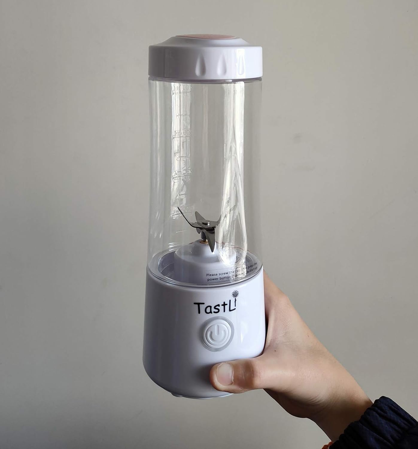 TastLi Portable Personal Blender, Mini Travel Fruit Ice Electric Smoothie Blender Juicer Cup Maker Mixer, with 14 oz Bottles, 6 Blades and 4000mAh USB Rechargeable for shakes and smoothies (White)