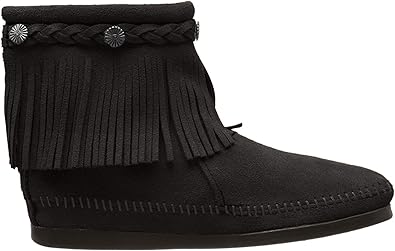 minnetonka black boots