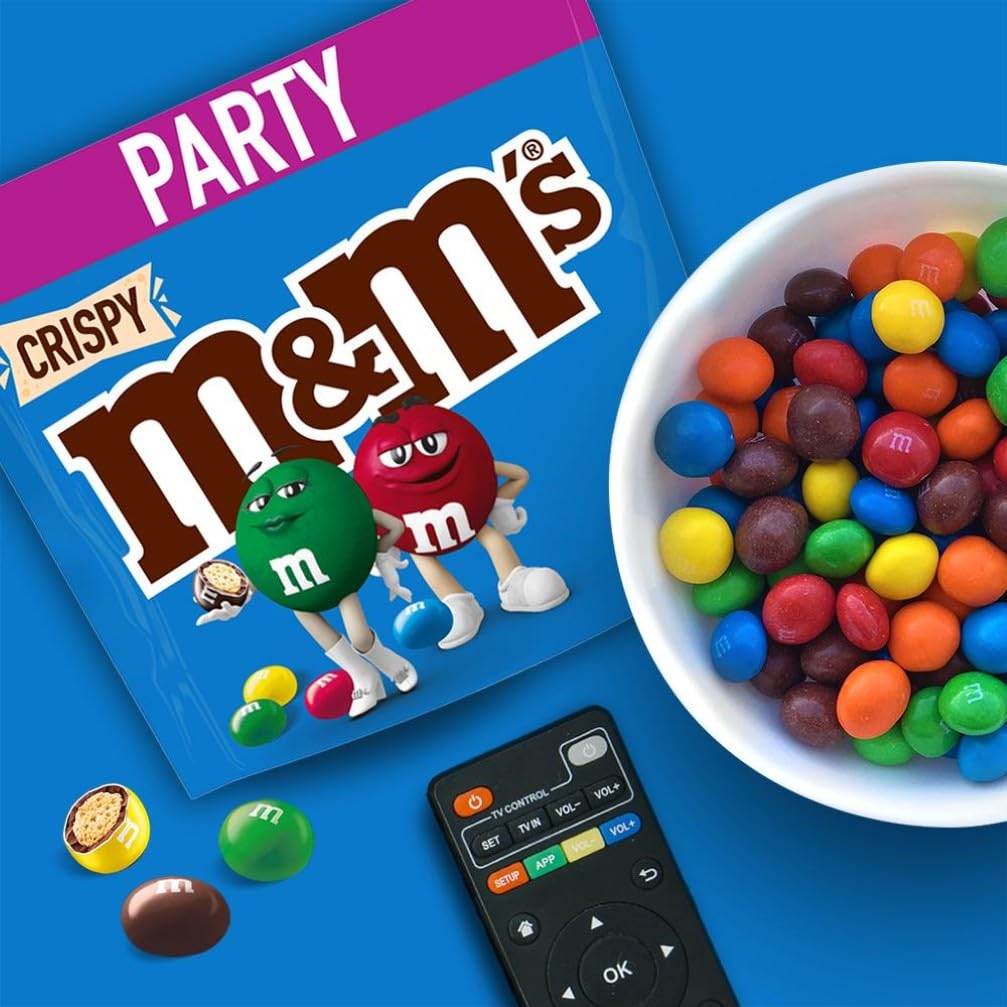 M&M’s Crispy, Schokolinsen, Milchschokolade mit Knusperkern, Großpackung Schokolade für Partys, Schokoladen-Geschenk, 1 x 675g, Für Weihnachten oder als Adventskalender Süßigkeiten 5