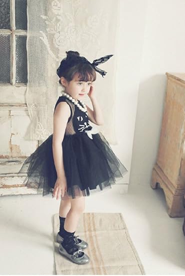 little girl pretend dress up shoes