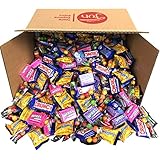 Chocolate & Candy Assortment Includes Crunch, Butterfinger, Nerds & More Bulk Value by Variety Fun (96 oz)