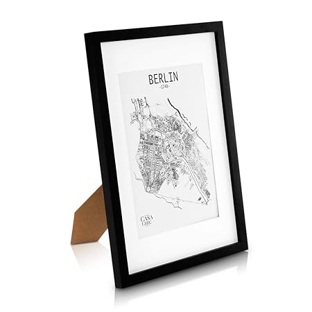 Classic by Casa Chic - Echtholz Bilderrahmen A3 - Schwarz - mit DIN A4 Passepartout - Plexiglas - Rahmenbreite 2cm