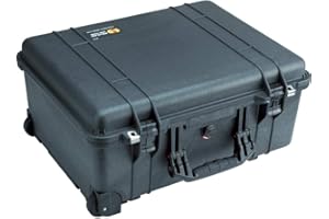 Pelican 1560 Case With Foam (Black)