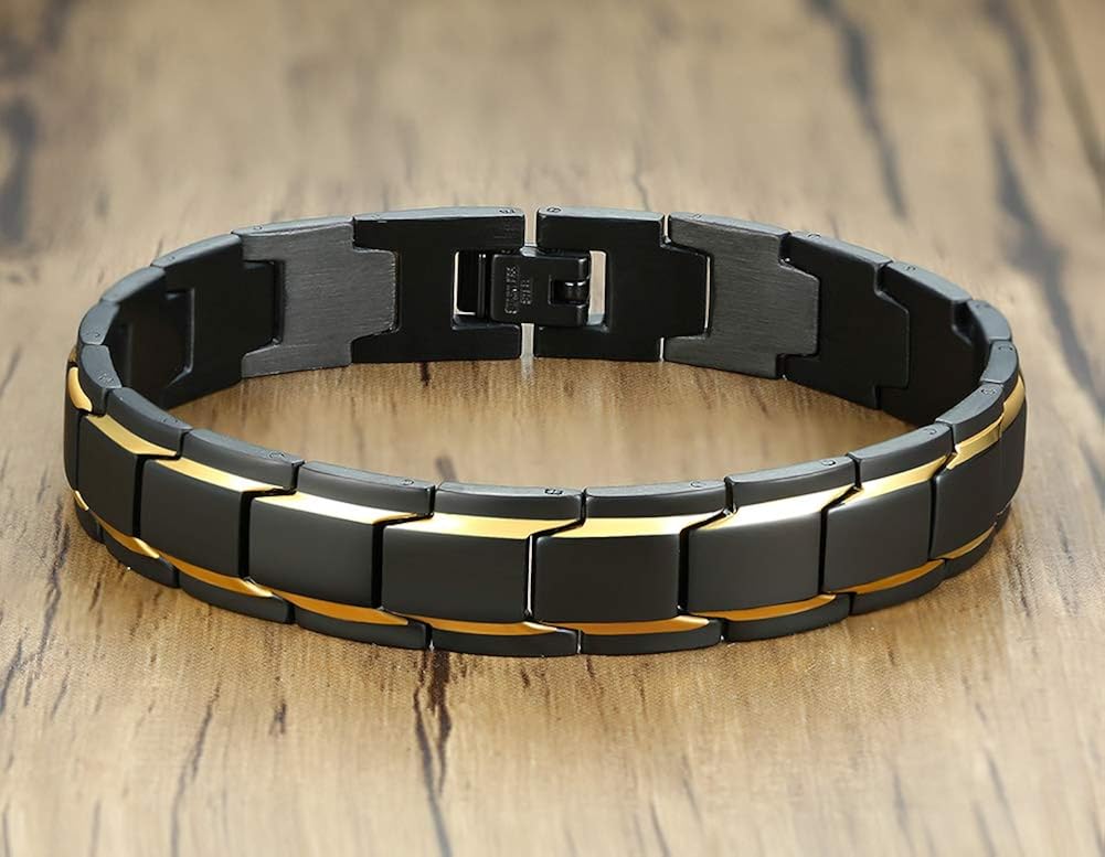 VNOX Two-Tone Stainless Steel The Legend of Zelda Triforce Symbol Hyrule Warrior Link Bracelet Christmas Gift for Men Boys Boyfriend: Clothing