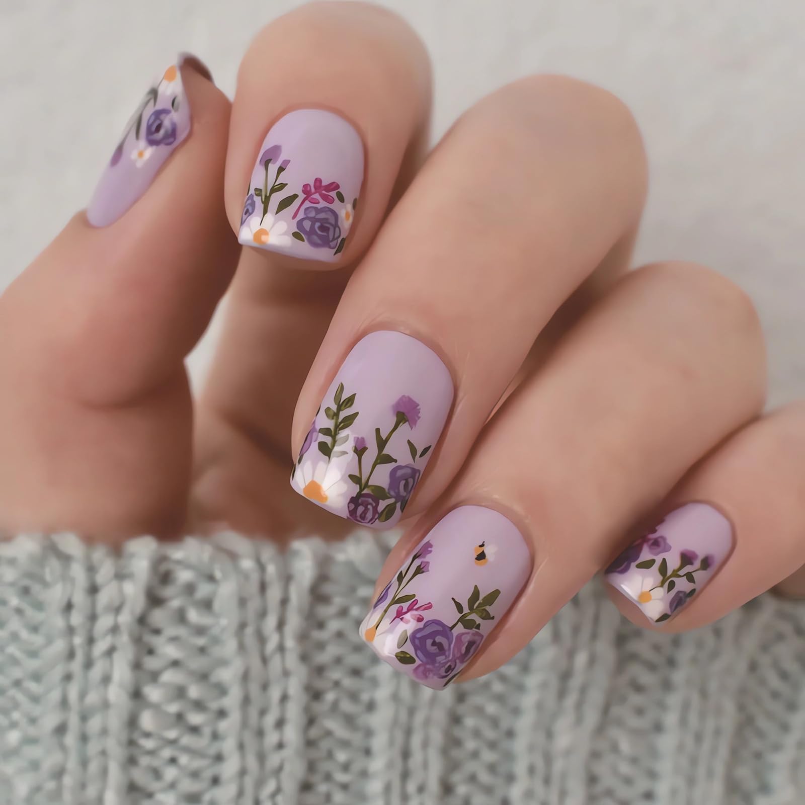 24Pcs Spring Flower Press on Nails Short Square Fake Nails Purple Flowers Glue on Nails Short Purple False Nails with Leaf Flower Designs Cute Floral Glue on Nails Summer Stick on Nails for Women