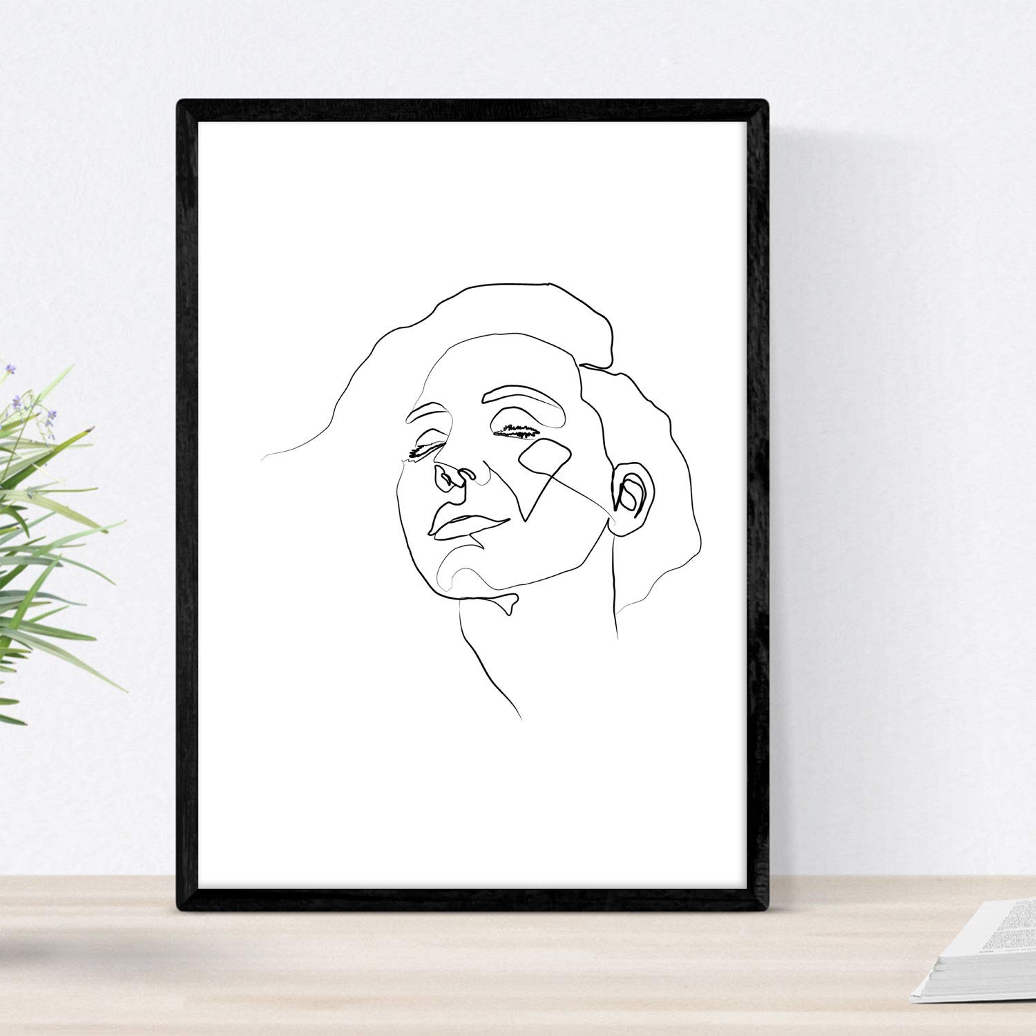 Nacnic Posters drawings and sketches to a line. Print Nordica Table 11. Face woman at a single stroke. A4 size