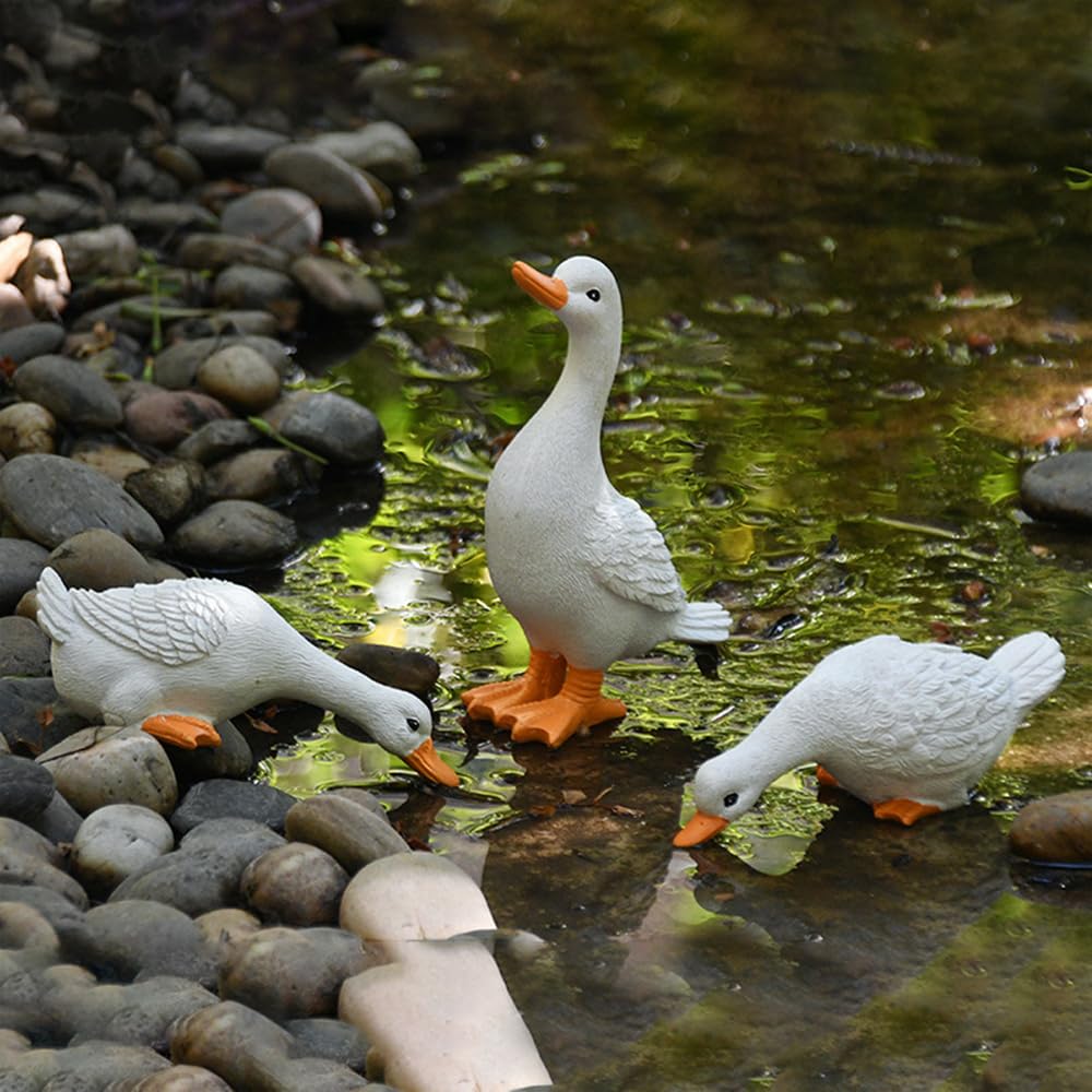 Seahelms Set of 3 Duck Statues Resin Animal Garden Sculptures Decorations Garden Ornaments Outdoor for Patio,Balcony,Yard