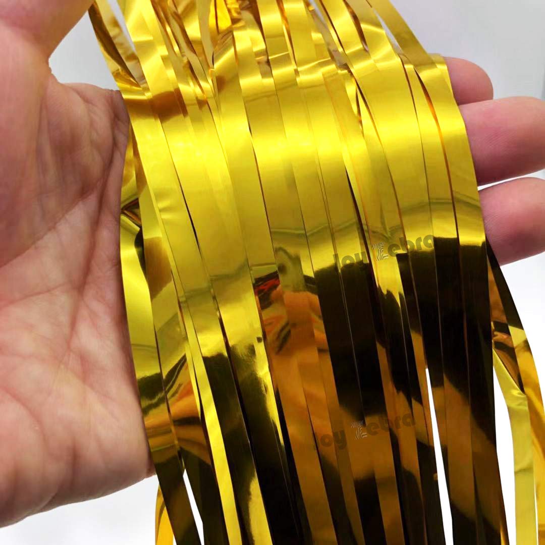 (Pack of 2) Gold Foil Fringe Backdrop Curtain, Photo Booth Backdrop for Party Decoration, Christmas party, New Year Eve Party Supplies, Birthday, Holiday Decorations