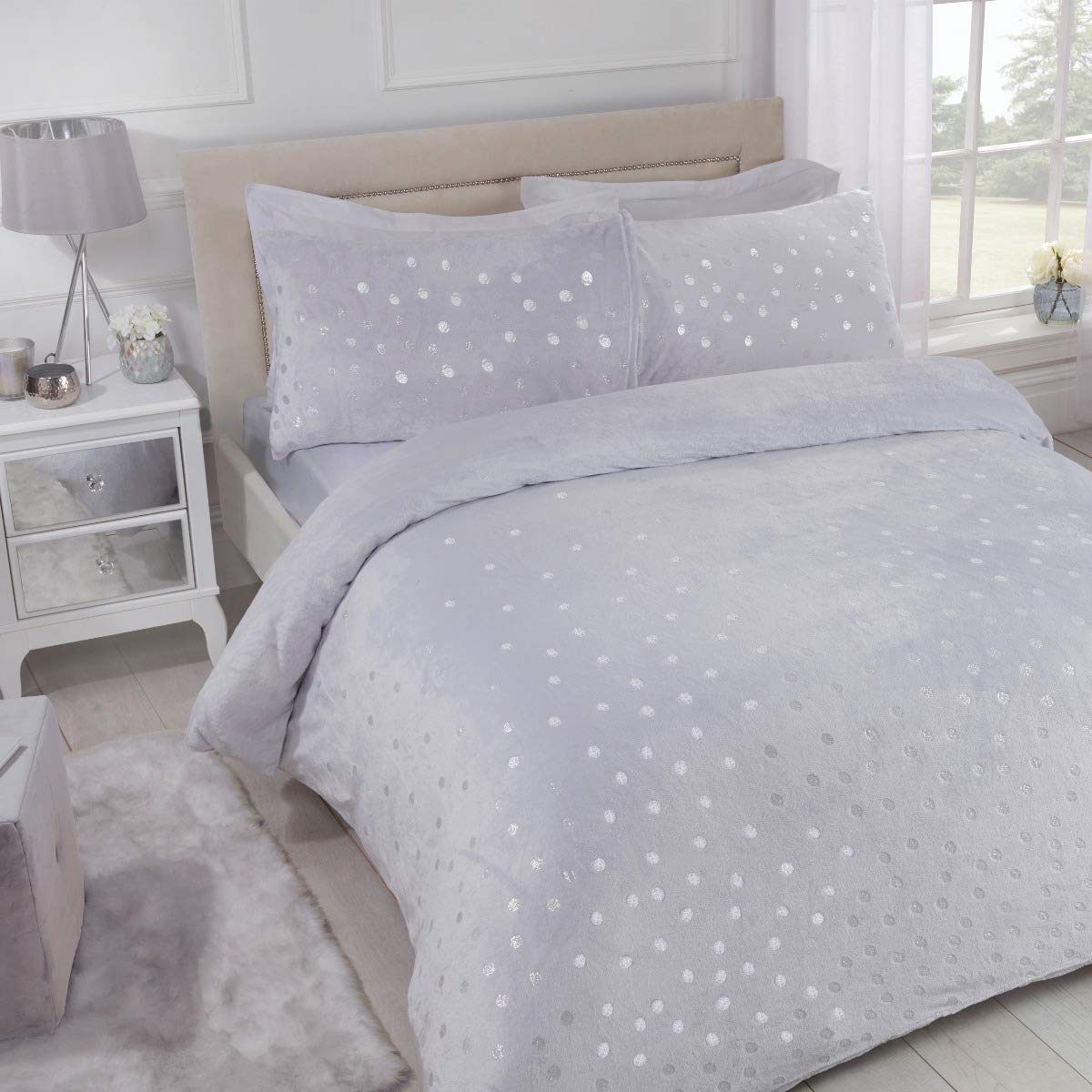 Sleepdown Polka Dot Foil Fleece Grey Soft Warm Cosy Duvet Cover Quilt Bedding Set with Pillowcases - King (220cm x 230cm), 5056242741244