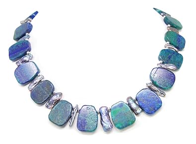 Schöne Edelsteinkette aus Azurit-Malachit mit Biwaperlen