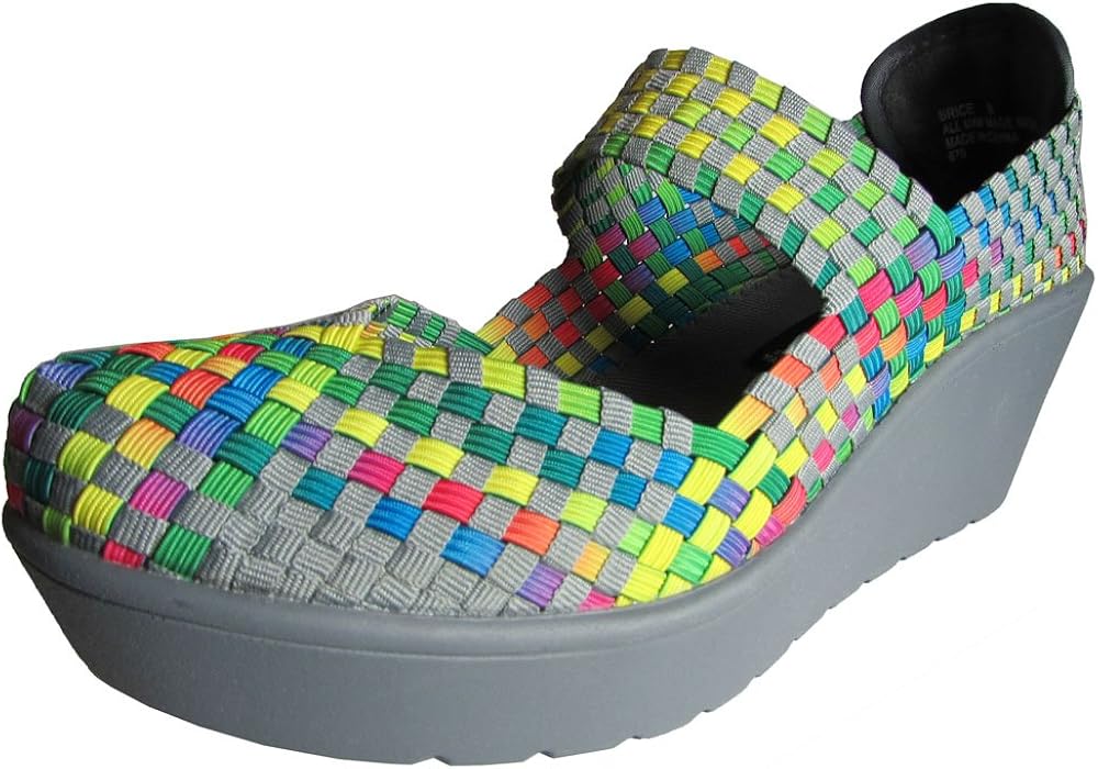 steve madden stretch shoes