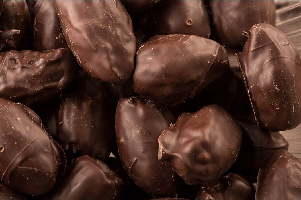 Medjool Dates Dark Chocolate (450g) Amazon.co.uk Grocery